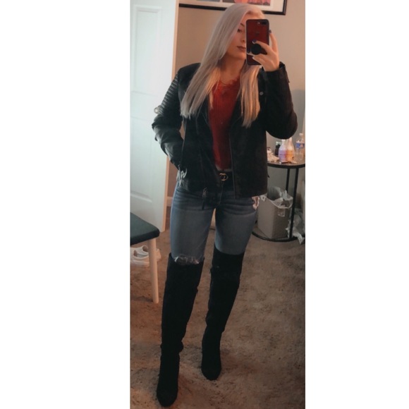 Meet Your Posher - Picture 3 of 4